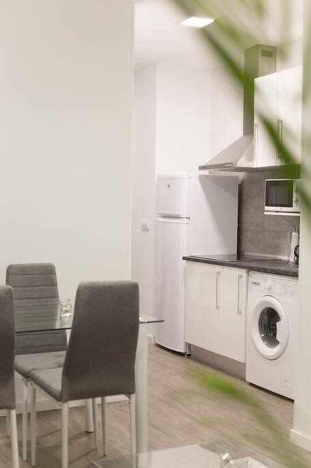 Comodo Y Agradable Estudio En Madrid Centro A2 Экстерьер фото