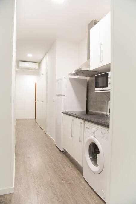 Comodo Y Agradable Estudio En Madrid Centro A2 Экстерьер фото